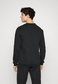 Thumbnail Image 3