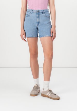 JDYCLAUDIA - Džinsiniai šortai - light blue denim