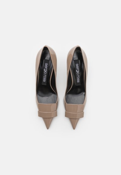 Sergio Rossi Klasszikus sarkú cipők - taupe
