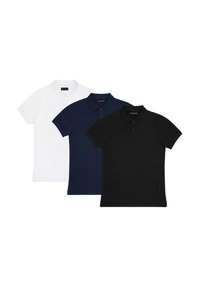 Trzy polo z krótkim rękawem w kolorach białym, granatowym i czarnym. Każda koszulka posiada klasyczny kołnierzyk, zapięcie na guziki oraz dopasowany krój.