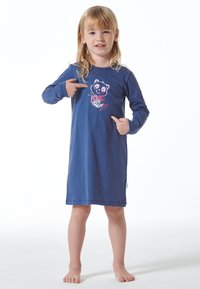 Nightdress a maniche lunghe di colore blu navy, con una grafica di un orso cartoon e la scritta "Amo la buonanotte." Tessuto in cotone morbido; design al ginocchio.