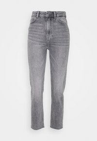 Jeans rectos de tiro alto en gris, con cierre frontal de botón y cremallera, trabillas para cinturón y diseño clásico de cinco bolsillos.