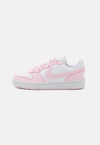 Nike Sportswear - COURT BOROUGH RECRAFT UNISEX - Sneakers basse - white/pink foam Immagine in miniatura 1