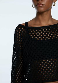 Stradivarius Stickad tröja - black