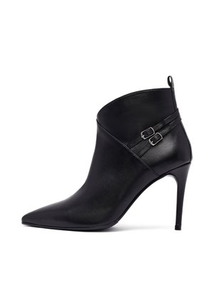 High Heel Stiefelette - black