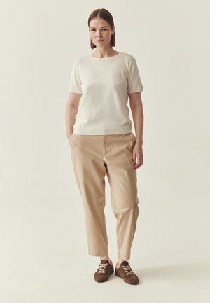 ARTICLE NAME HONI - T-shirt basic - off white