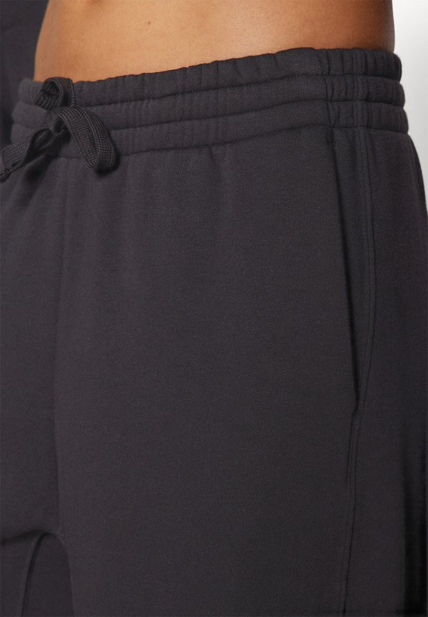 ALL SZN LOOSE WIDE LEG - Tracksuit bottoms4