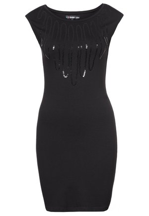 Robe noire ajustée sans manches avec encolure arrondie et ornements verticaux en sequins noirs et argentés sur le devant.