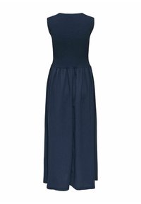 Robe sans manches bleu marine avec un corsage smocké et une jupe fluide. Fabriquée en tissu léger à texture lisse.