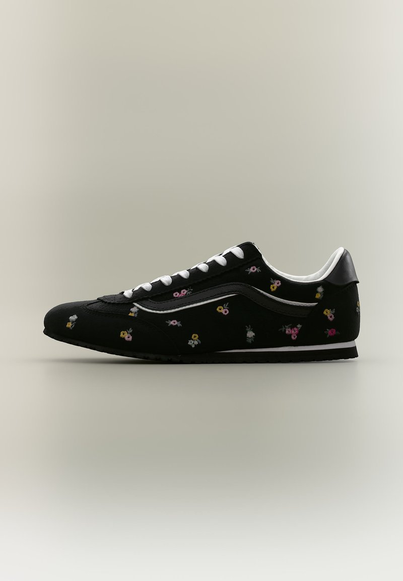 Vans SUPER LOWPRO floral embroidery black/pink/black