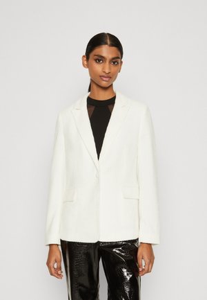 W _ (WHITE) Royal Tracer Zip Jacket (6111006)