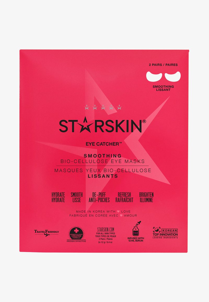 Ljusrosa rektangulärt emballage för STARSKIN bio-cellulosa ögonmasker har svart text och stjärnaccenter, märkt "smooth" och "hydrate".