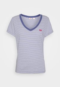 Pruhované tričko v bílé a modré barvě s výstřihem do V a krátkými rukávy. Na přední levé straně je malé červené logo Levi's. Měkký bavlněný materiál.