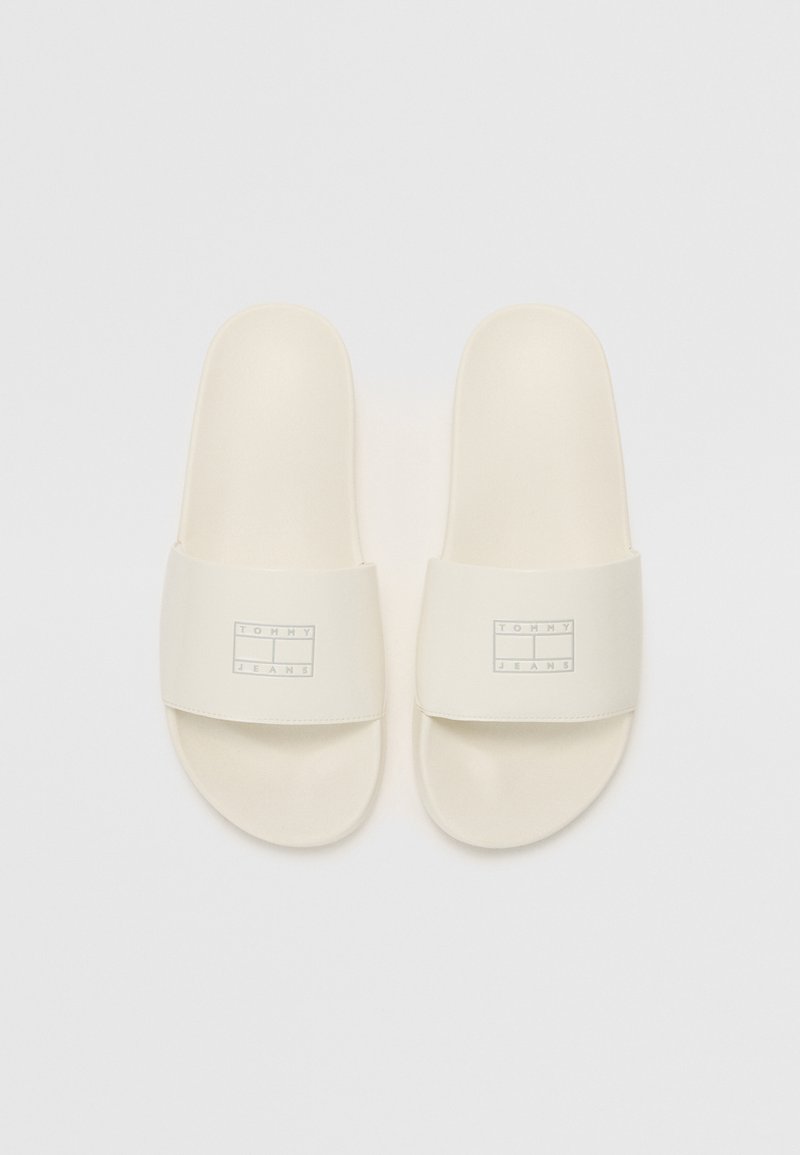 Tommy Jeans FLAG POOL SLIDE - Pantofle - ivory