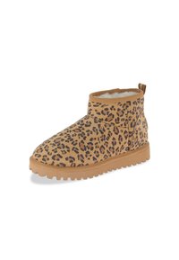 Stivaletto alla caviglia con stampa leopardo, esterno in suede color nocciola, fodera morbida e suola in gomma con battistrada testurizzato per una buona aderenza.