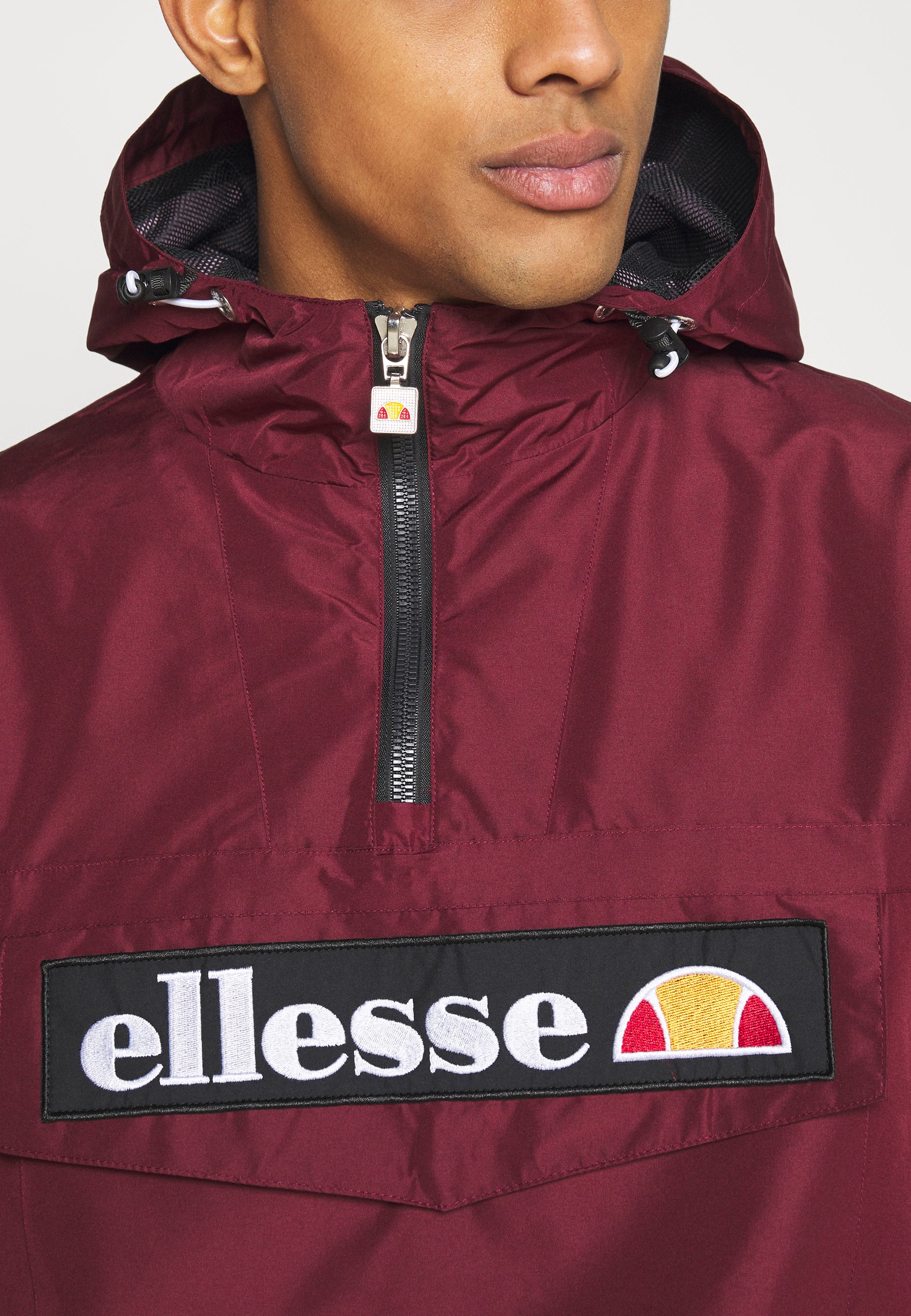 ellesse windbreaker rot