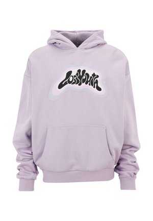 Lila oversized hoodie med en kenguruficka, med en svart och rosa organisk form-logotyp framtill. Mjuk bomullsmaterial.