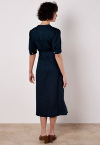 Apricot Blusenkleid - navy