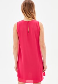 adL RUFFLED SLEEVELESS - Freizeitkleid - pink
