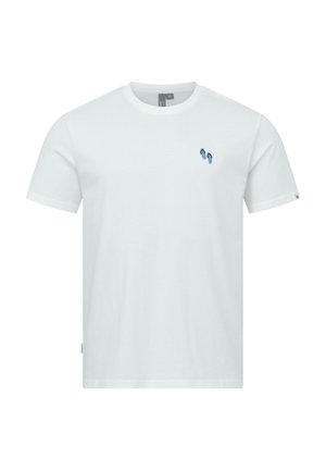 Hvit T-skjorte med korte ermer og liten blå flip-flop-grafikk på venstre bryst samt en logomerke på venstre erme.