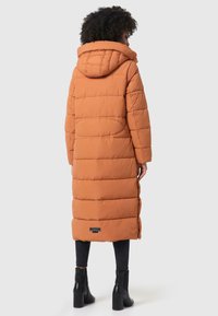Marikoo Winter coat - cinnamon
