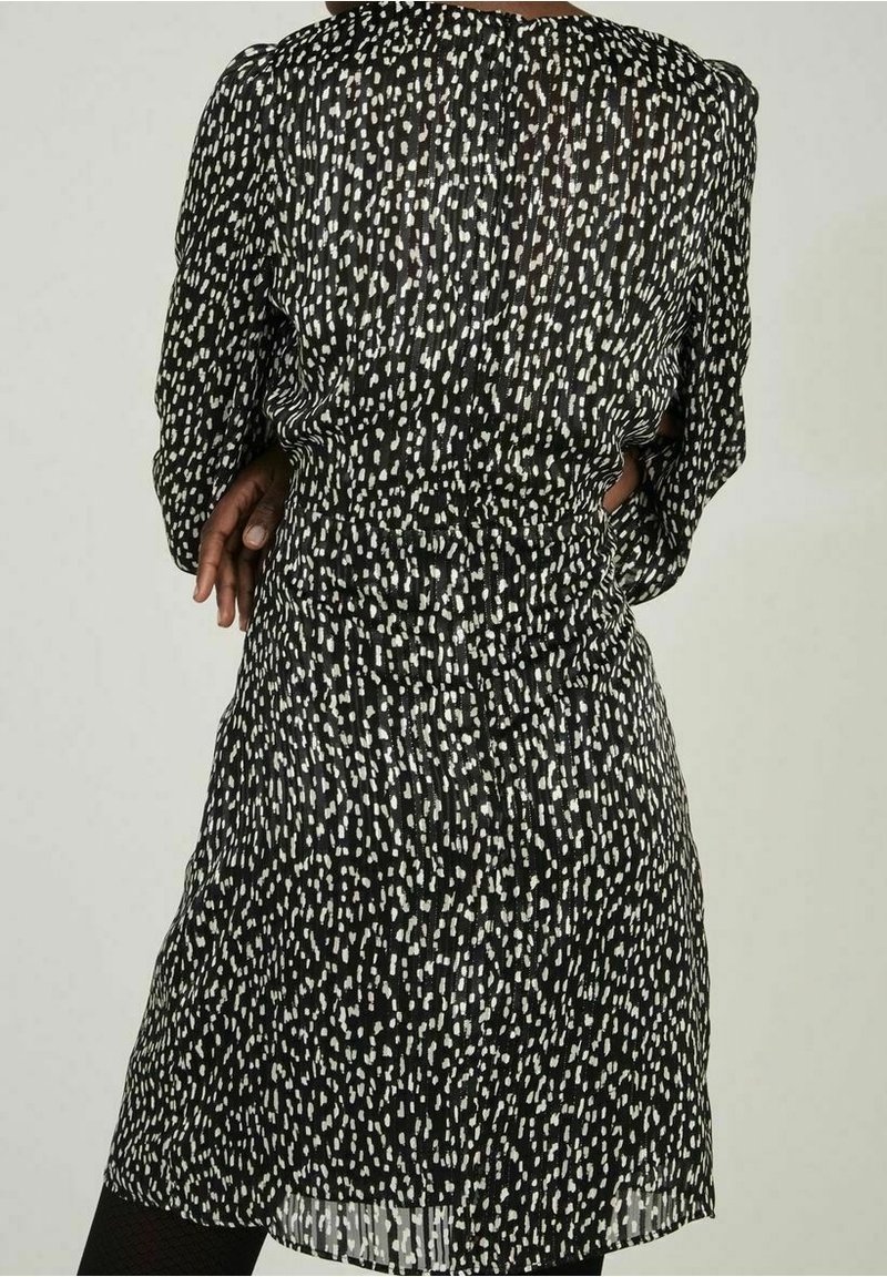 NAF NAF Robe de jour black/noir (Seconde main) ZALANDO