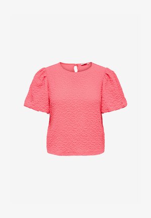 Blouse courte texturée rose corail avec manches ballons et petite fermeture bouton en forme de trou de serrure au niveau de l'encolure arrière.