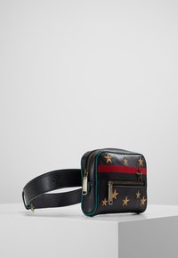 Steve Madden Bæltetasker - black