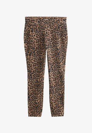 Pantaloni slim fit cu imprimeu leopard maro și negru, cu buzunare frontale și boucle pentru curea, prezentați așezați plan pe fundal alb.