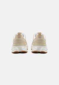 Even&Odd Tossud - beige/white