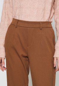 Object OBJLISA SLIM PANT - Calças - partridge