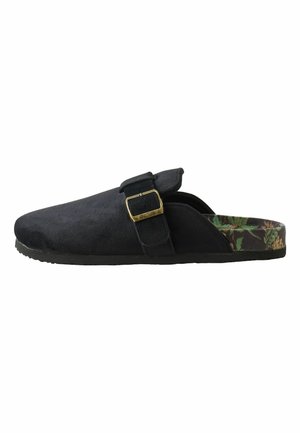 Pantofle - black