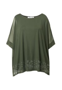 Top in tessuto leggero color verde oliva, con vestibilità ampia e maniche corte. Presenta ricami floreali bianchi lungo l'orlo.
