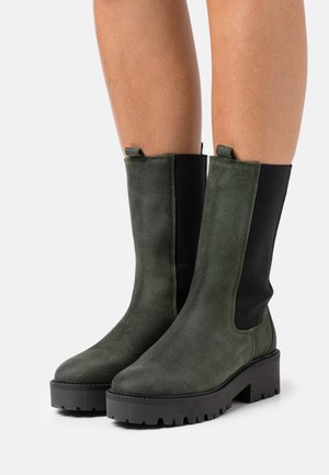 GINA - Plateaulaarzen - olive