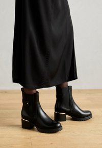 Bottines à plateau - black