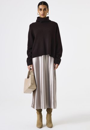 Trui - night brown