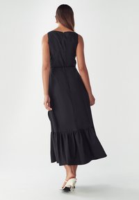 WILLA SIKA FRILL DRESS - Jurk - black