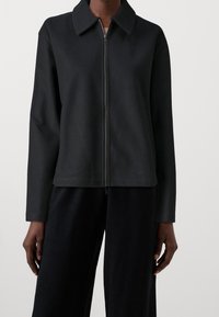 JDY Tunn jacka - black