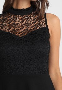 Anna Field Žerzejové šaty - black