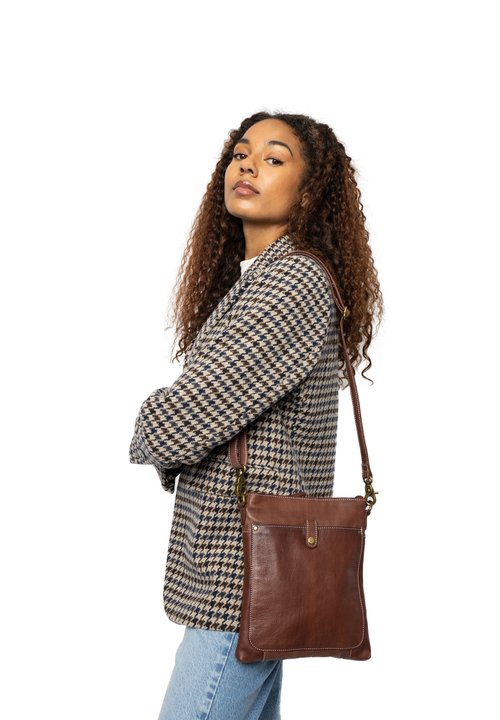 Re:designed Galia bag big walnut