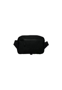 Svart tygpåse med rektangulär form, med en framficka med dragkedja och justerbara remmar för mångsidig användning. Matt yta, minimal design.