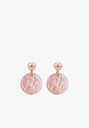 Boucles d’oreilles ton or rose avec des clous ronds lisses et des pendentifs plats circulaires texturés suspendus sous chaque clou.