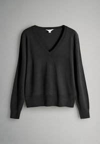 Maglione nero a scollo a V con maniche lunghe, colletto e polsini a costine, e texture uniforme. Presenta un orlo dritto in vita.