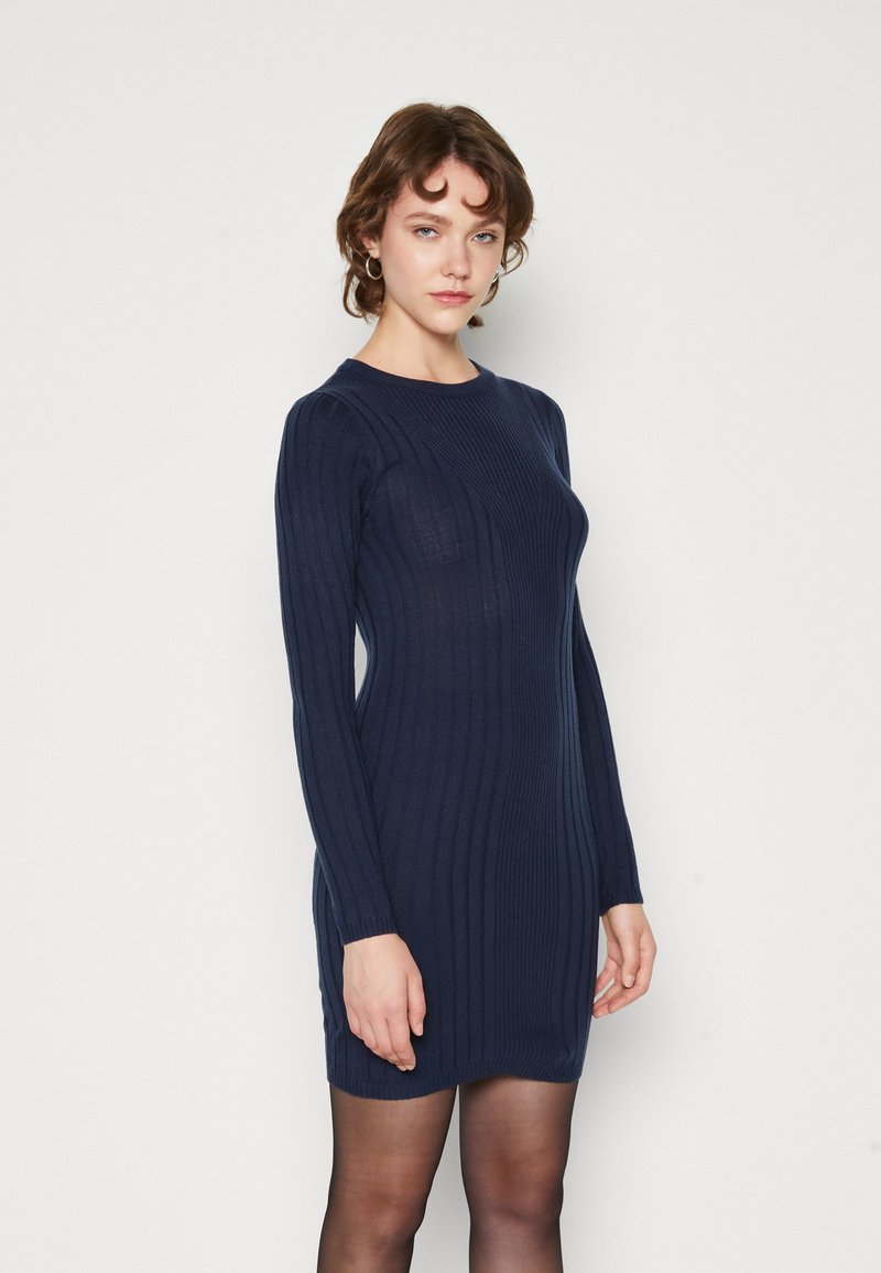 JDY JDYJOY O NECK SHORT DRESS - Φόρεμα σε ίσια γραμμή - dark blue