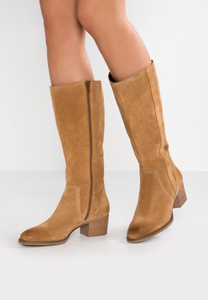 Høje støvler/ Støvler - cognac