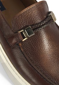 Desa Instappers - brown