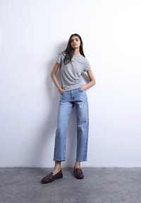 KARLA - Straight leg jeans - bleached sand