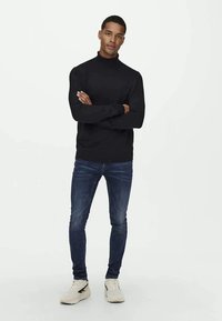 Only & Sons ONSWYLER LIFE ROLL NECK - Camisola - black