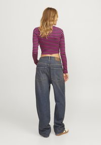 JJXX JXFELINE STR STRIPE JRS - Hosszú ujjú felső - fuchsia red