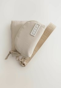 Self. Wallet - neutral